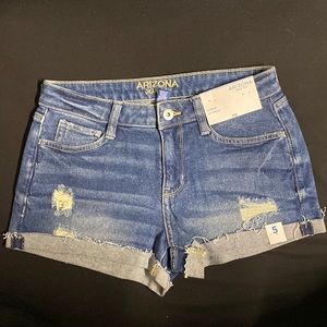 Jean shorts, BRAND is Arizona Jean co, COLOR is wash out blue, SIZE is 5.